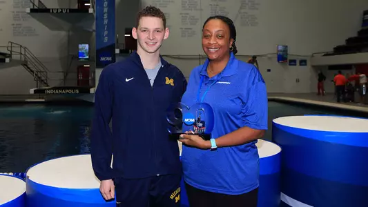 PJ Ransford (left), 2017 Elite 90 Award Winner Winner