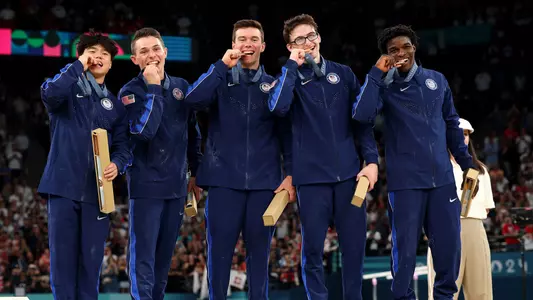 Paul Juda, second from left, and Fred Richard, right (Getty Images)