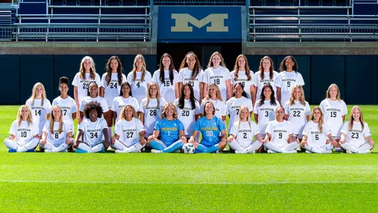 Women's Soccer 2024 Team Photo