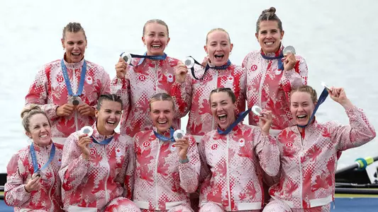 2024 Canada Silver Medalists - Abby Dent, front row second from left (Getty Images)