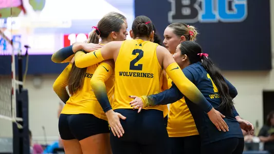 Michigan Volleyball huddle