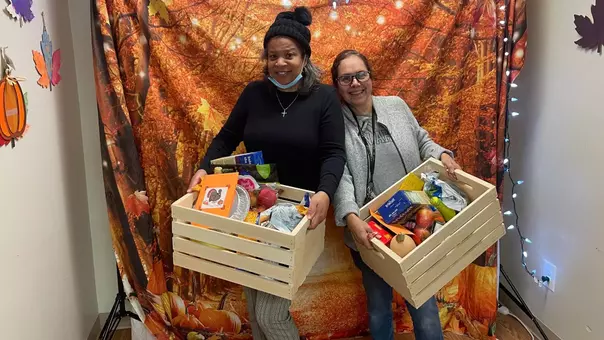 Thanksgiving Food Drive Feature