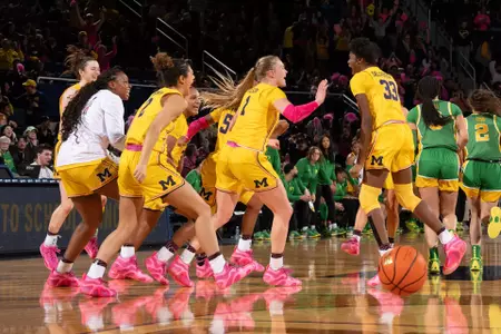Women's Basketball vs. Oregon