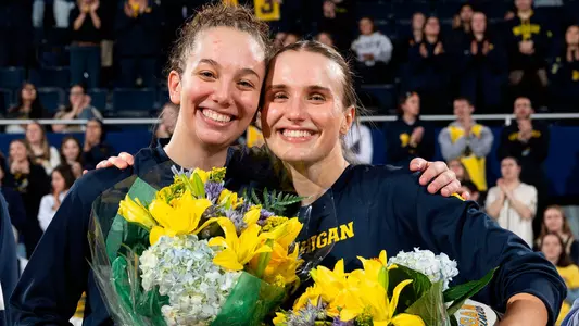 Jordan Hobbs, left, and Greta Kampschroeder