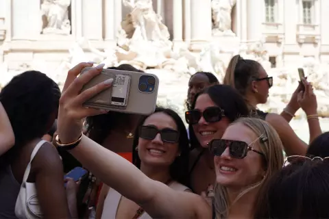 Volleyball European Travel Blog Days 1-2