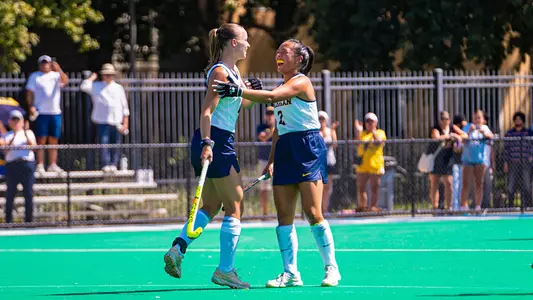 Eve Bernardy, left, and Emmy Tran (Nate Thompson)