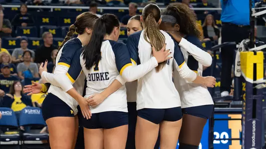 Michigan Volleyball huddle