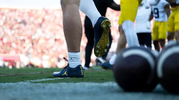 Football away road generic jordan jumpman pregame