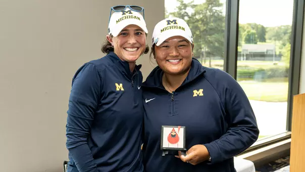 Head coach Jan Dowling, left, and Lauren Sung