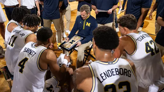 Michigan Men's Basketball Timeout