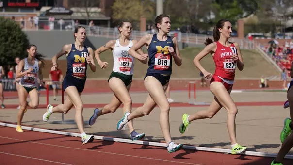 Emmry Ross (821) and Hannah Pricco (819)