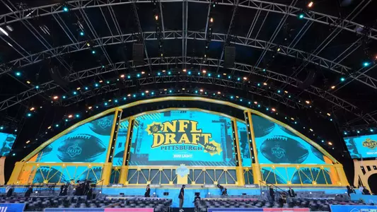 2026 NFL Draft Stage (Imagn Images)