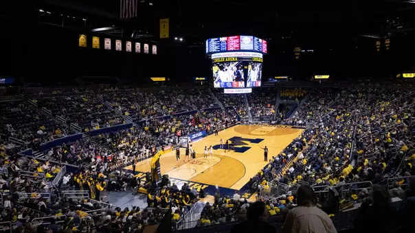 Women's Basketball Crisler Center