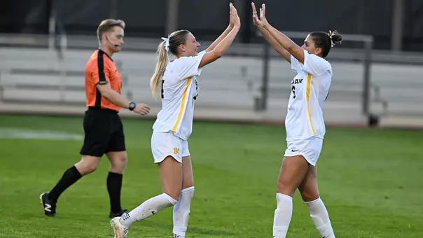 Ella Jablinskey, left, and Luciana Latino