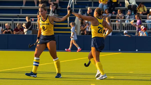Kelsey Reviello, left, and Cami Wiseman