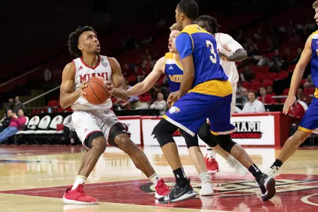 D3219 Mens Basketball vs Midway