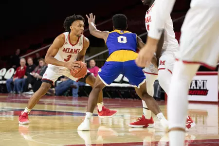 D3219 Mens Basketball vs Midway