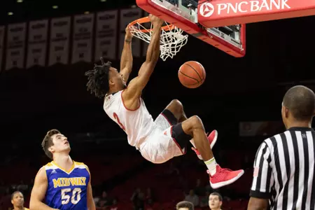 D3219 Mens Basketball vs Midway