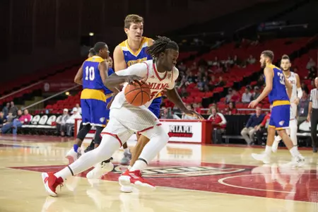 D3219 Mens Basketball vs Midway