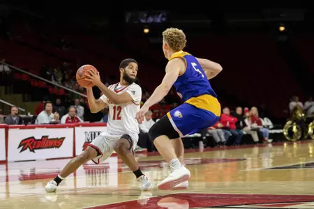 D3219 Mens Basketball vs Midway