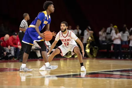 D3219 Mens Basketball vs Midway