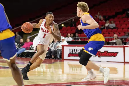 D3219 Mens Basketball vs Midway