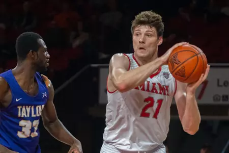 D2819 Mens Basketball vs Taylor Exhibition