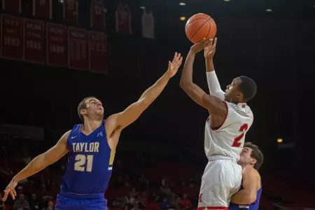 D2819 Mens Basketball vs Taylor Exhibition
