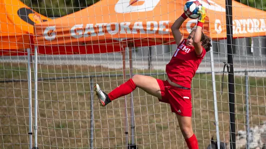 Izzie Vaccari vs. Xavier