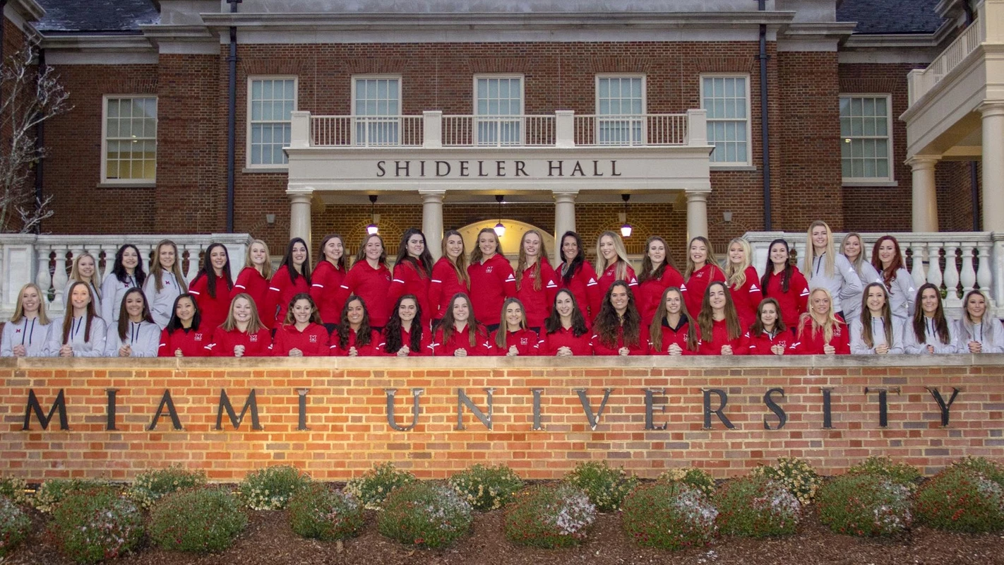 2018-19 Synchronized Skating Team Photo