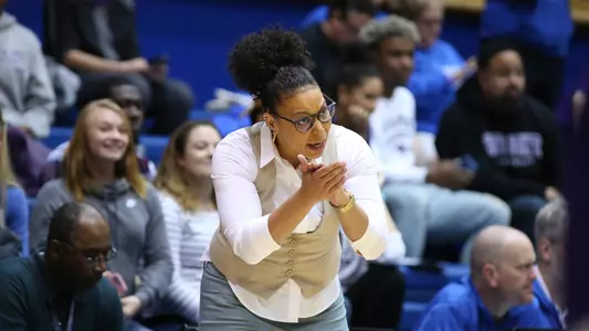 DeUnna Hendrix Action