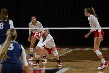 D1820 Volleyball vs UD