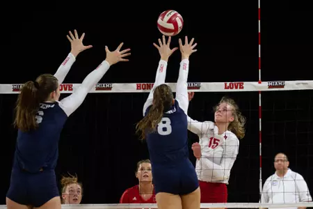 D1820 Volleyball vs UD