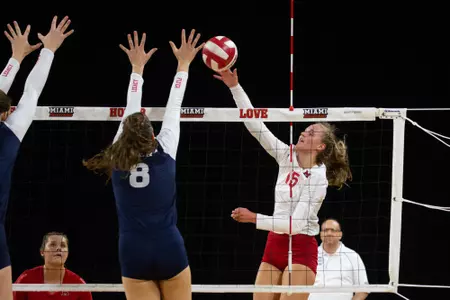 D1820 Volleyball vs UD