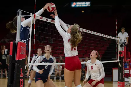 D1820 Volleyball vs UD