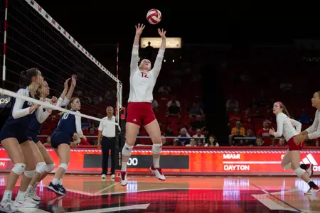 D1820 Volleyball vs UD