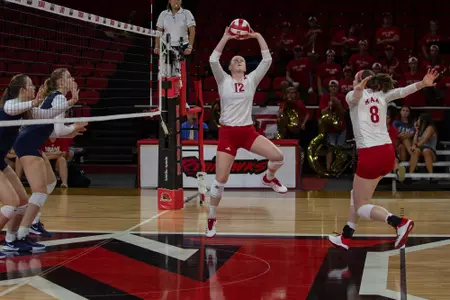 D1820 Volleyball vs UD