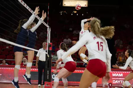 D1820 Volleyball vs UD