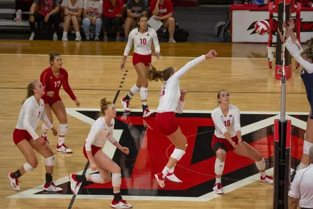 D1820 Volleyball vs UD