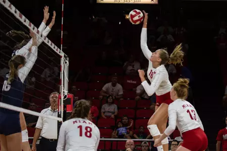 D1820 Volleyball vs UD