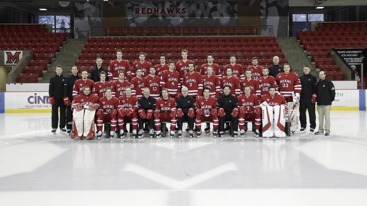 2019-20 Miami Hockey Team Photo