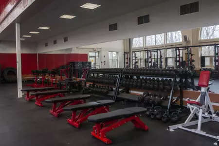 Gross Center Weight Room