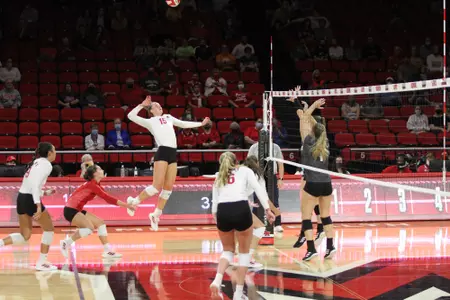 Allyson Severance (Volleyball)