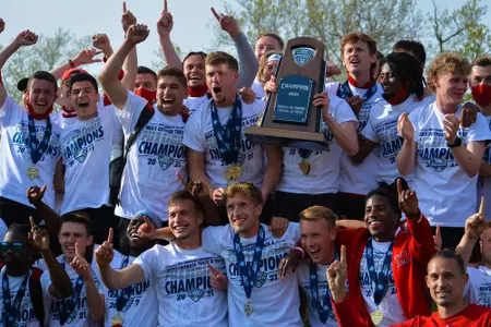 Men's Outdoor Track Champs