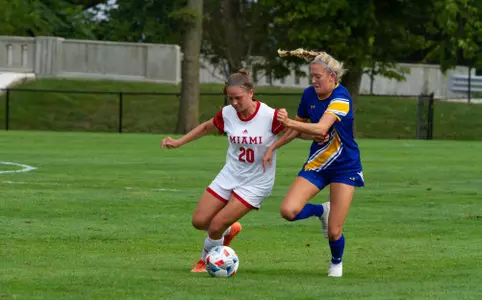 Mercedes Schroer (Scoccer)