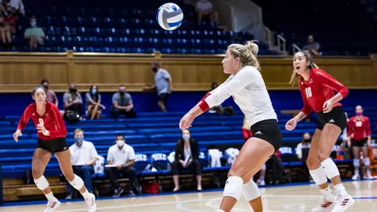 Taylor Nomanson Dig_vs. College of Charleston