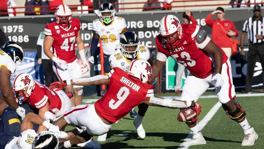 D2523 Football vs Kent State Homecoming Game