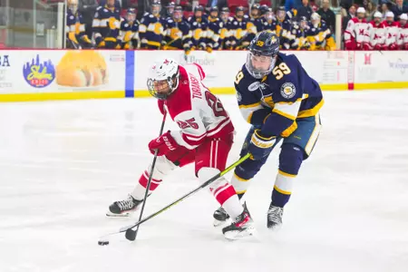 Turaksny vs. Canisius
