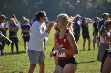 Julia Rushing running at Live in Lou