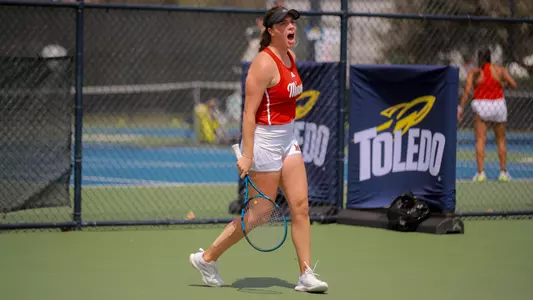 Sara Zalukar